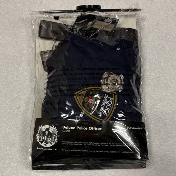 Spirit Deluxe Police Officer Costume for Kids - Navy medium 8/10 - Picture 4 of 6